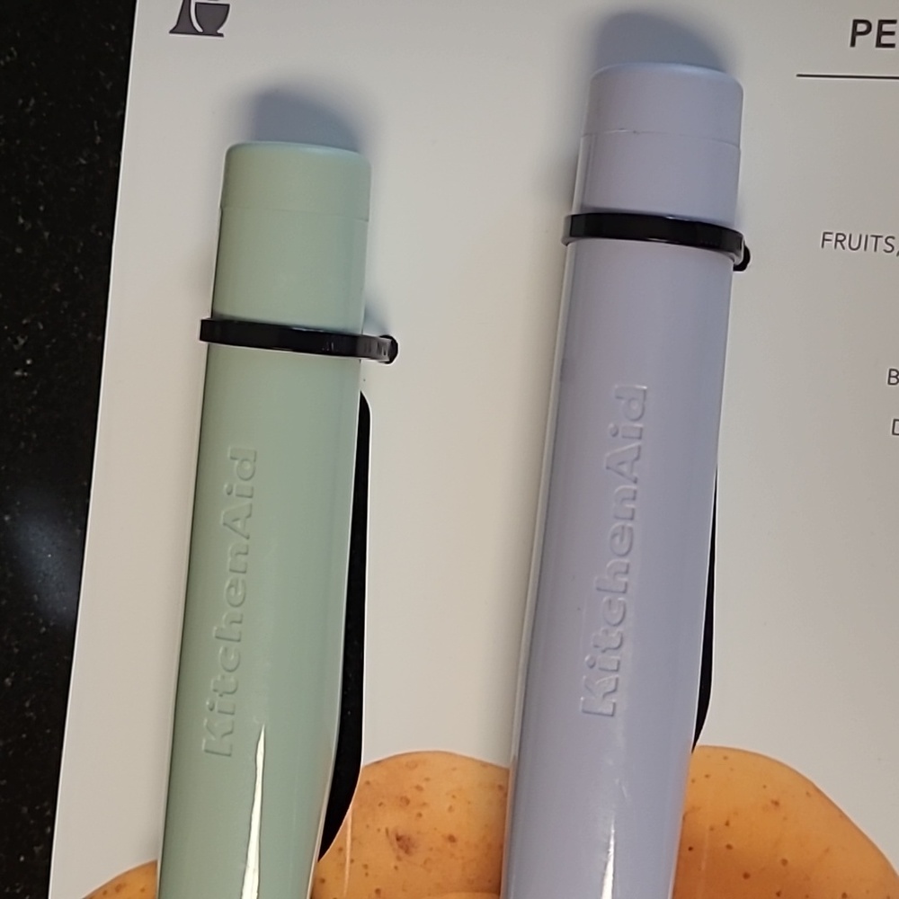 KitchenAid Peeler Set - Picture 3 of 7